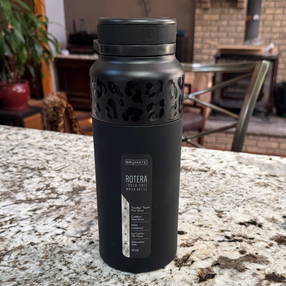 BrüMate Rotera Black Water Bottle